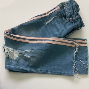 Wild Fable distressed pink side jeans